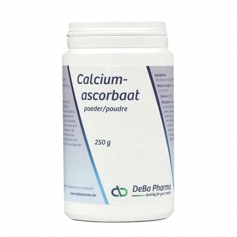 Boîte de Calcium Carbonate et crayon sur fond blanc